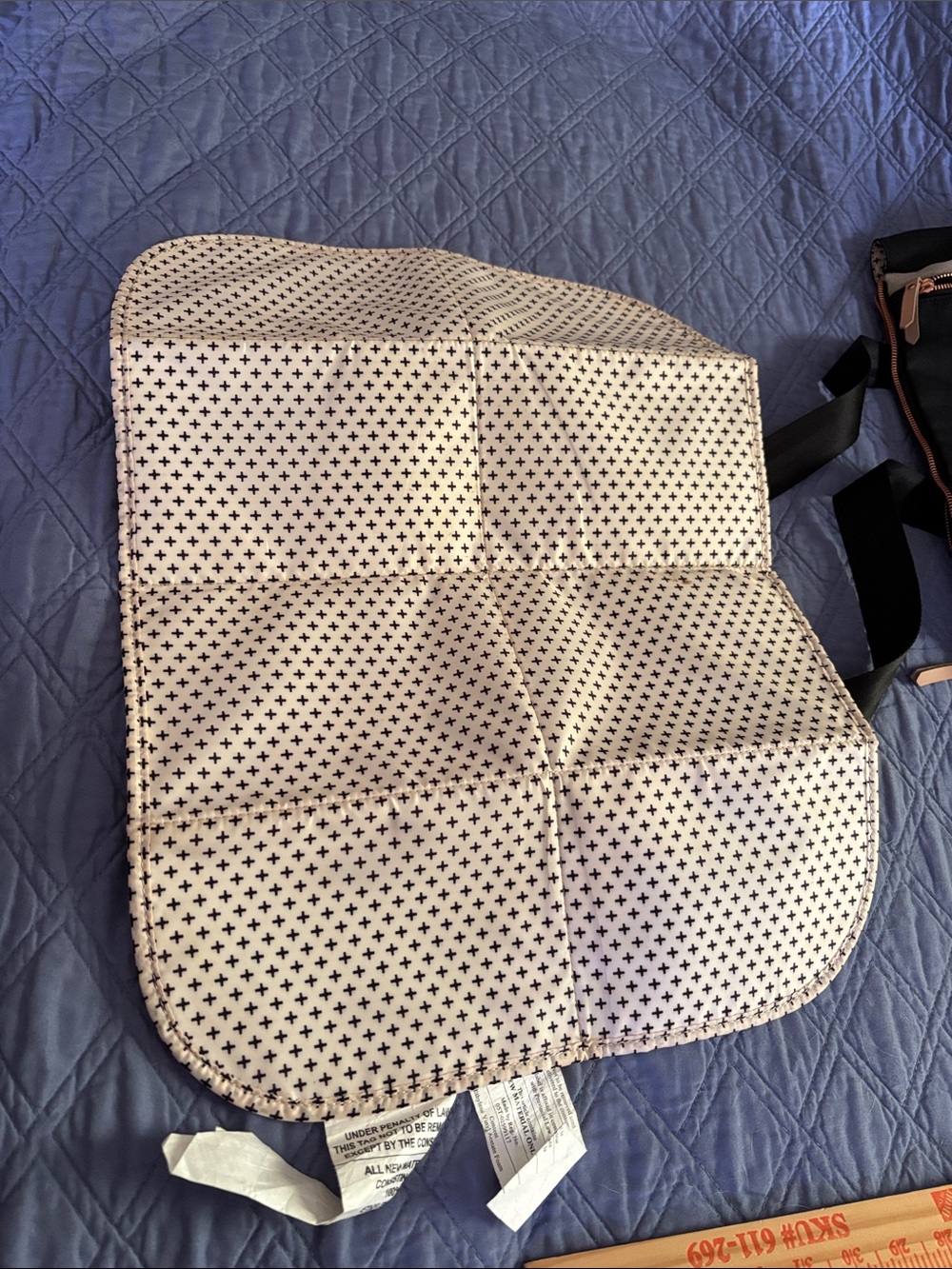 Petunia Pickle Bottom Black and Light Gray Messenger Bag or back pack style - Picture 11 of 11
